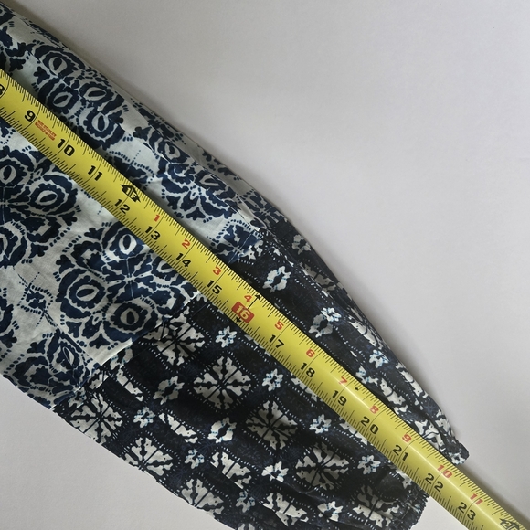 Kourt (NWT) Blue and Black Patterned Dress. Size M - Picture 7 of 10